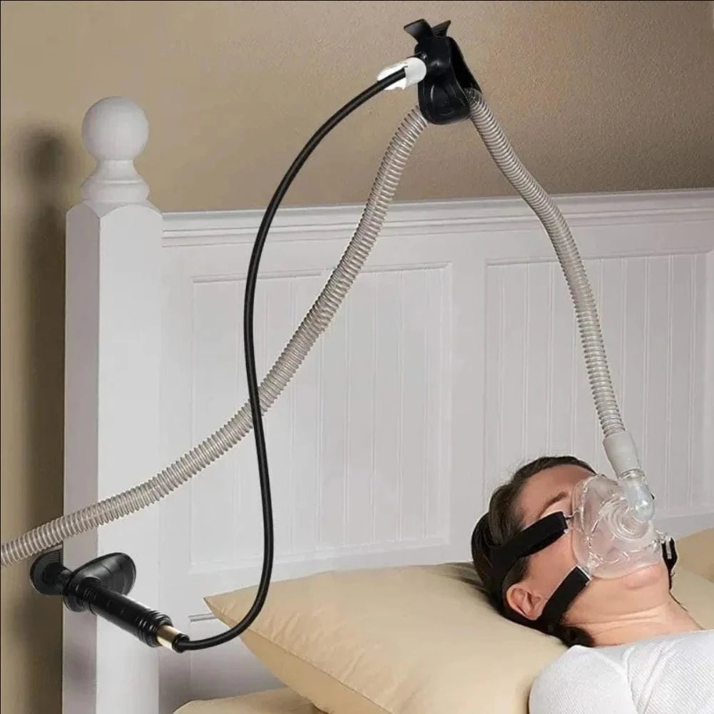 Support Tuyau CPAP 360° – Confort Nocturne Sans Enchevêtrement | SleepCosily SleepCosily